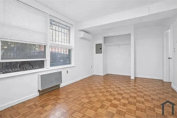 1398 Fulton Ave #1 — Photo 4