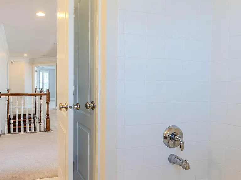 15316 Admiral Baker Cir — Photo 92
