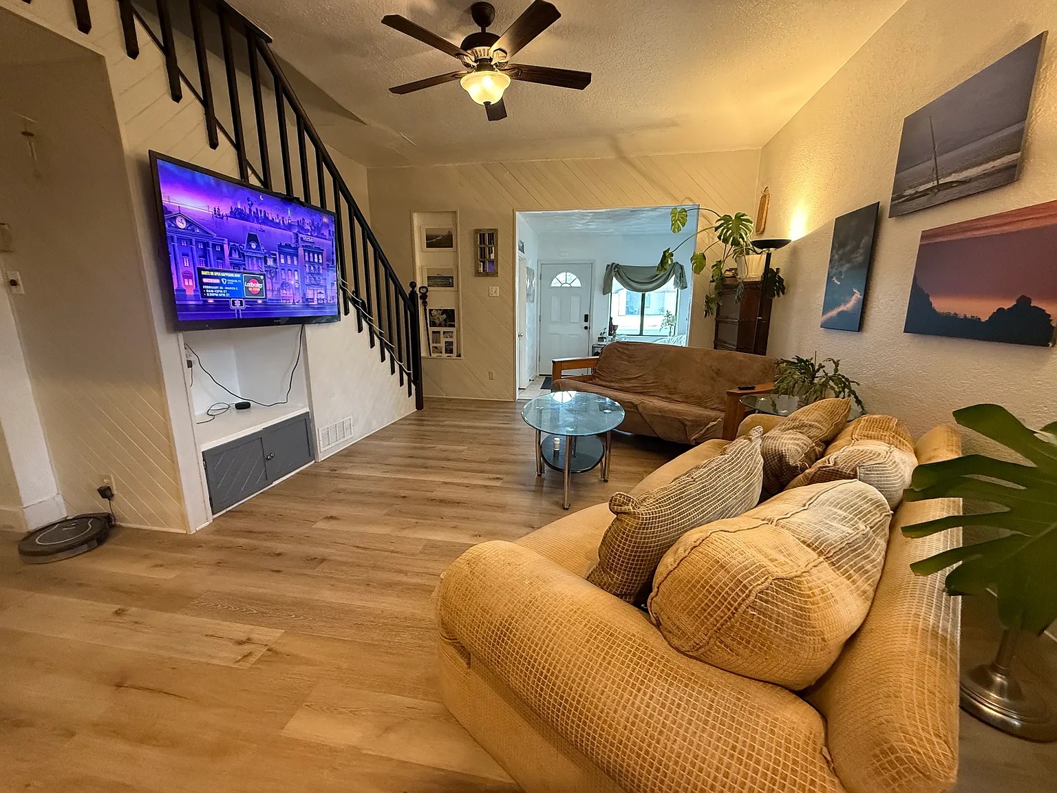 3 bed, 1180 sqft, $1,950 — Photo 2