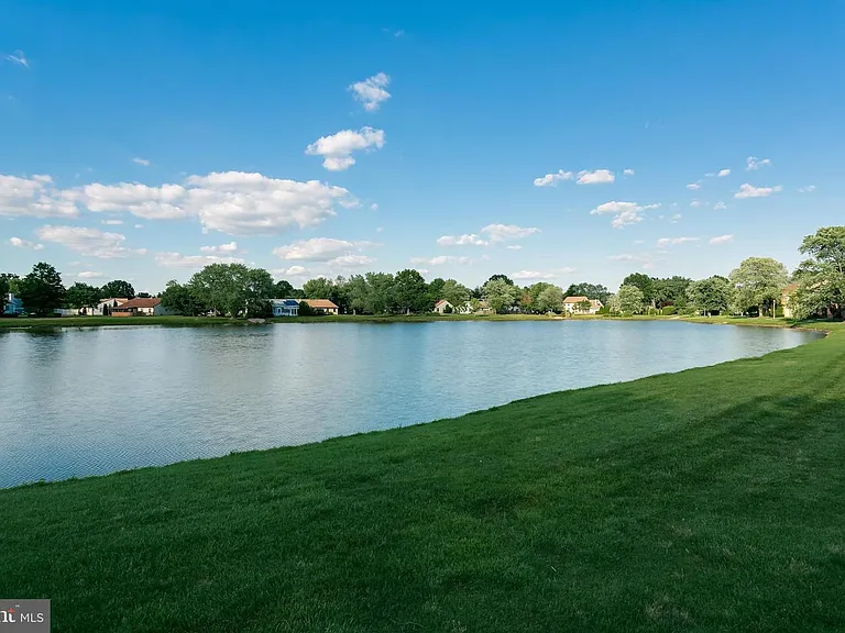 23 W Bluebell Ln #A — Photo 26