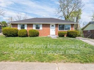 633 Carver Rd, Lexington, KY 40511