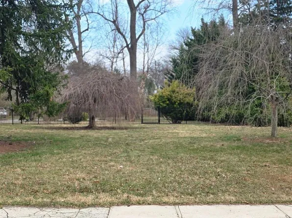 7 Montrose Ave, Catonsville, MD 21228