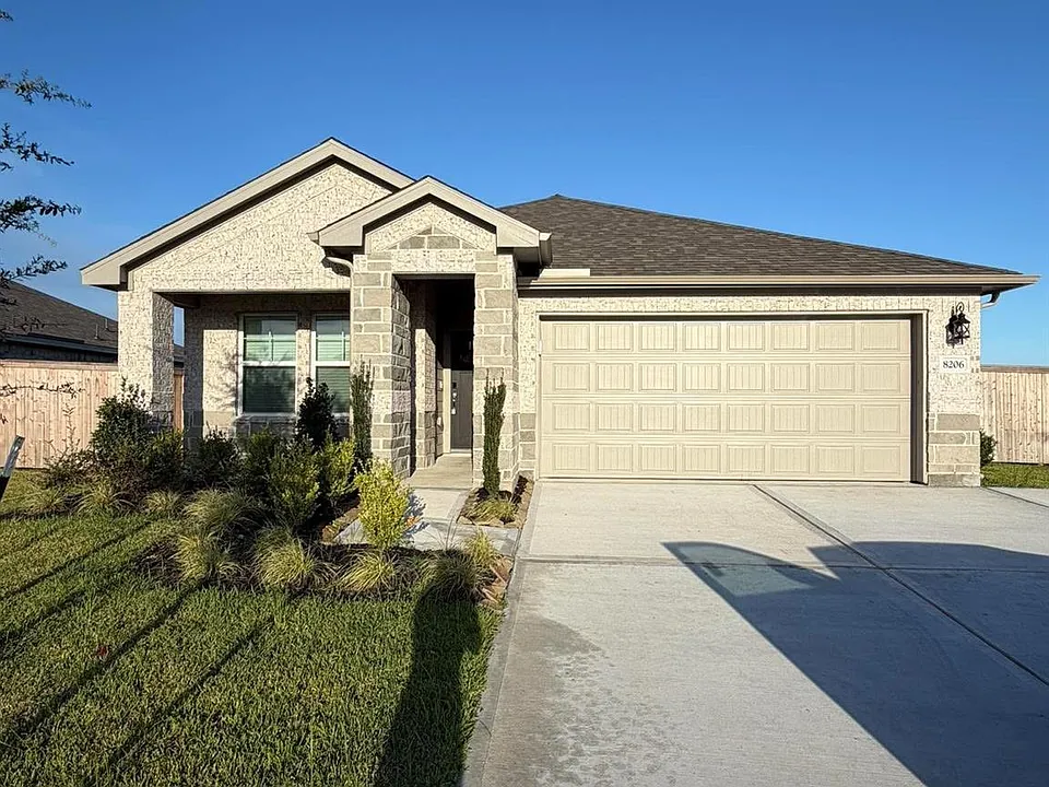 8206 Blackwell Cove Dr