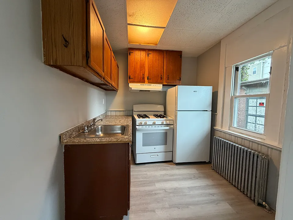 102 Prospect St #1A