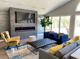 1421 Carolina Ct #2599866, Schaumburg, IL 60193