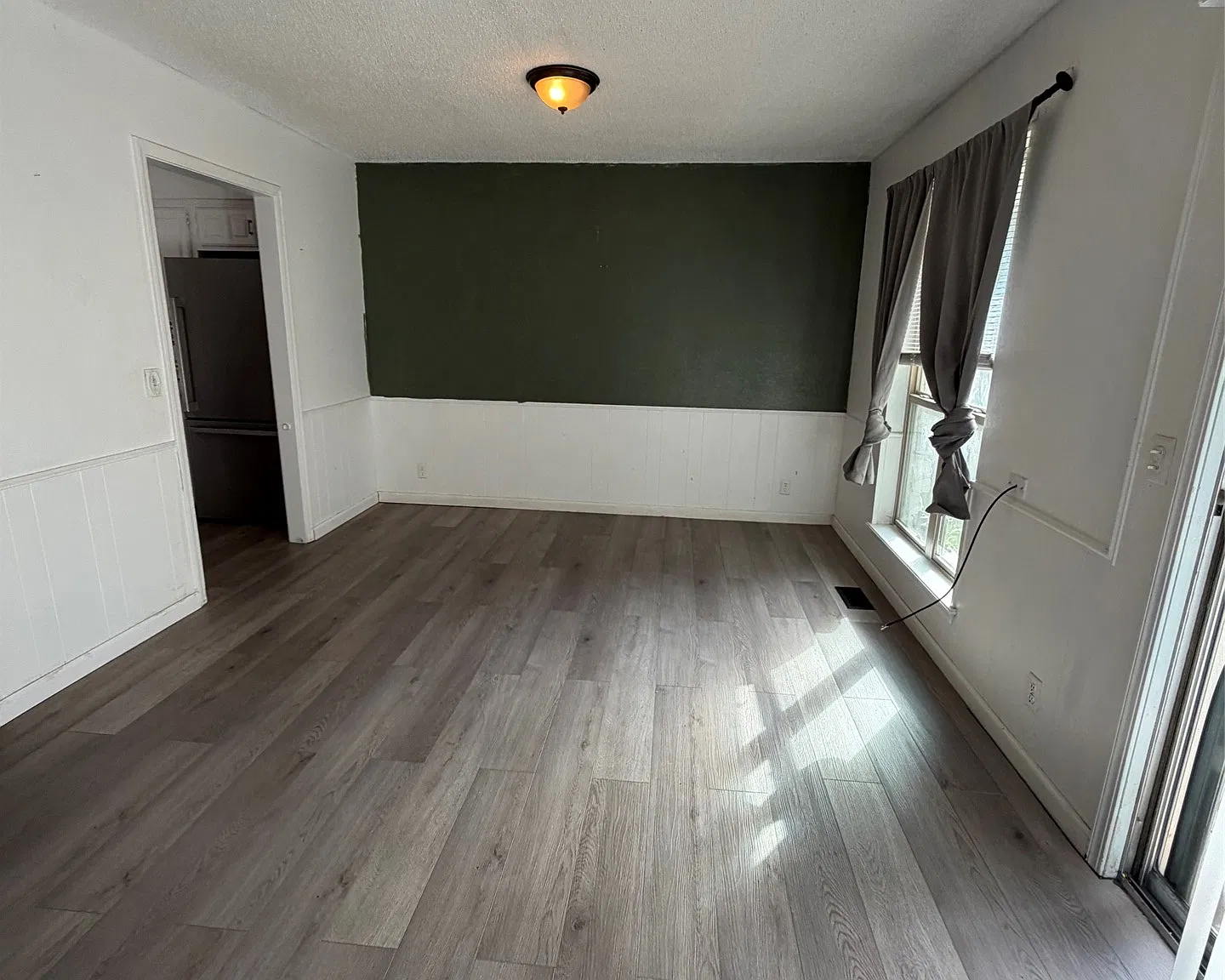 4 bed, 2.0 bath, 2046 sqft, $2,000 — Photo 4