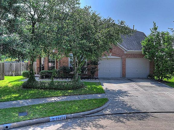5th image of 17102 Verdant Willow Ct