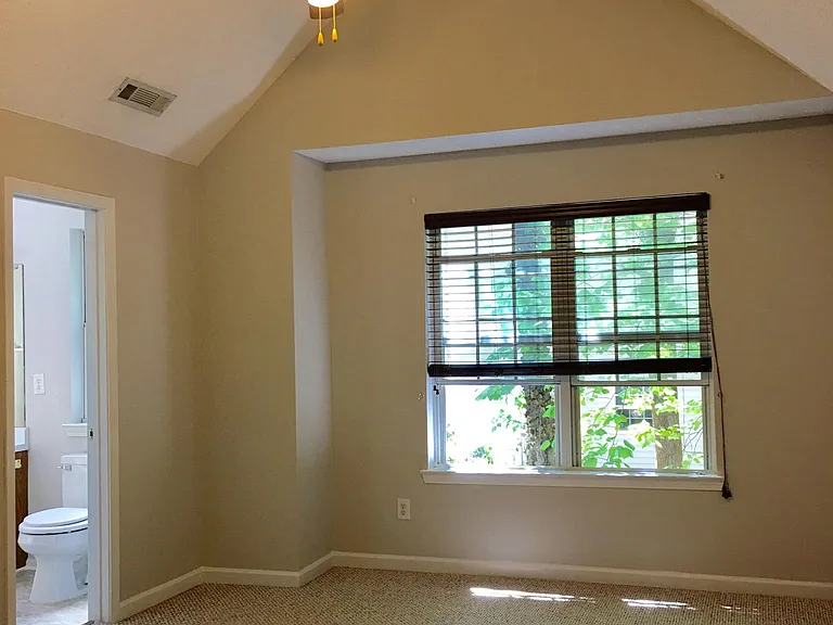 628 N Fairfield Dr — Photo 7