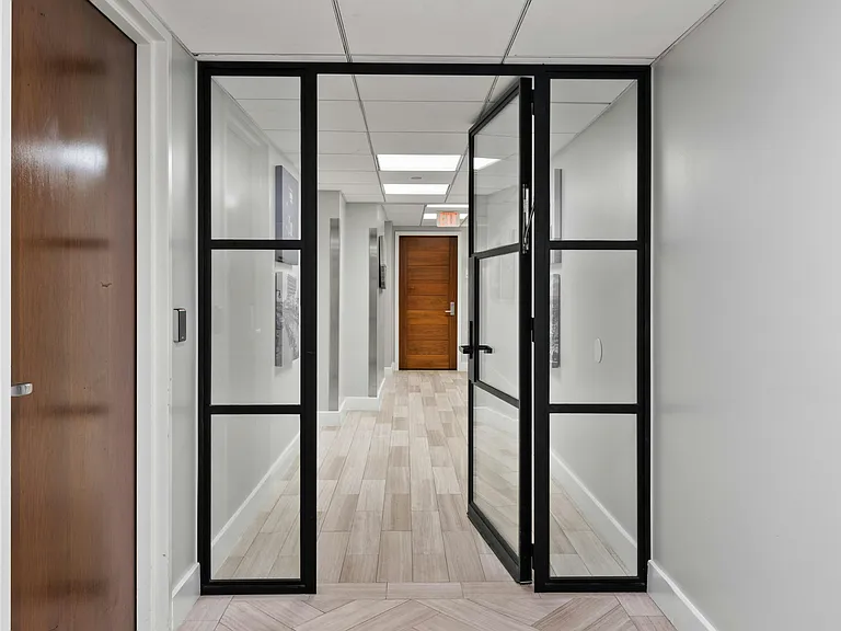 200 Congress Ave #903 — Photo 14