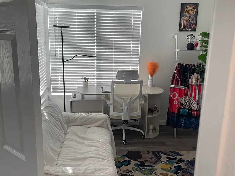 12390 Marquette Ct — Photo 16