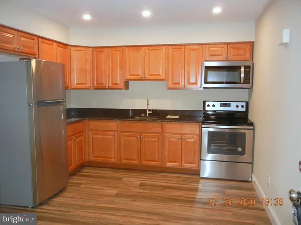 377 S Main St #2-B, Williamstown, NJ 08094