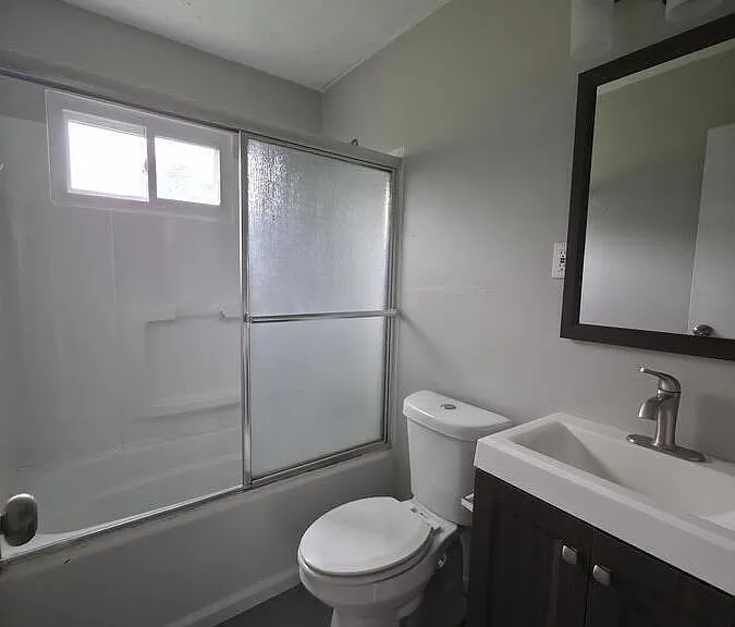 1308 N Redwood Dr — Photo 10