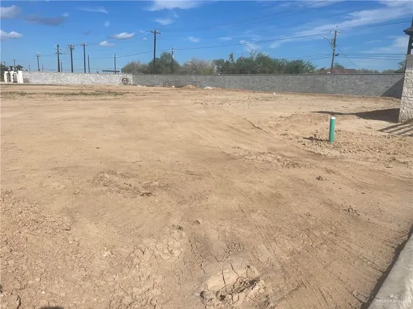 801 Magnolia St, Mission, TX 78573