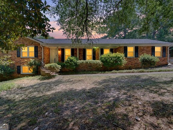 2nd image of 357 Lokchapee Dr