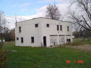 17005 Oakley Rd, Chesaning, MI 48616