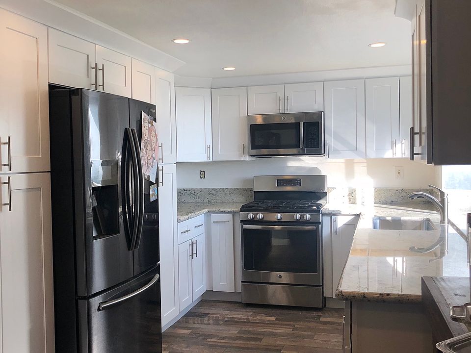 NEW KITCHEN