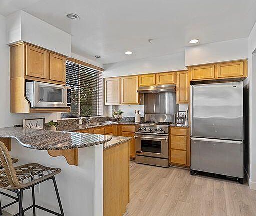 3rd image of 1222 S Westgate Ave APT 201