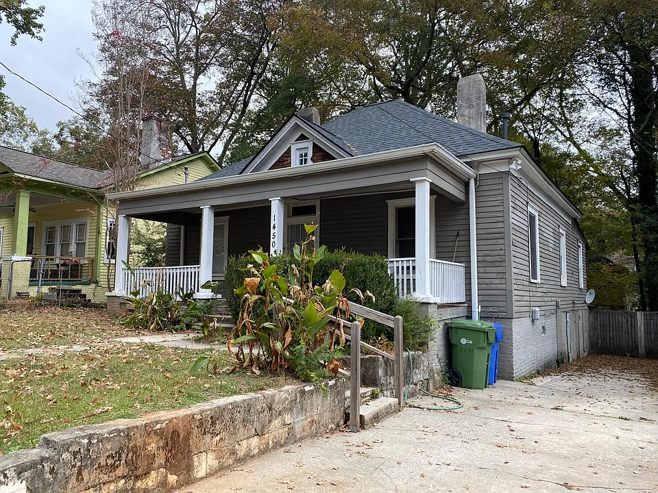 1450 Beatie Ave SW
