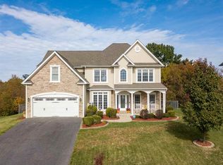 21 Foxcrest Rdg, Staunton, VA 24401