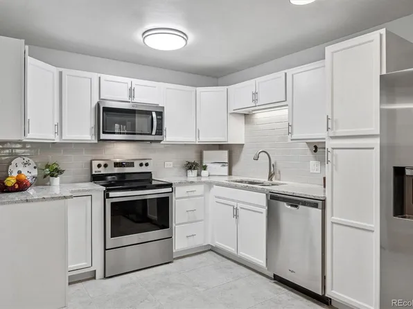 650 S Alton Way #10A, Denver, CO 80247