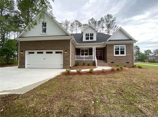 265 Barons Run W, Spring Lake, NC 28390