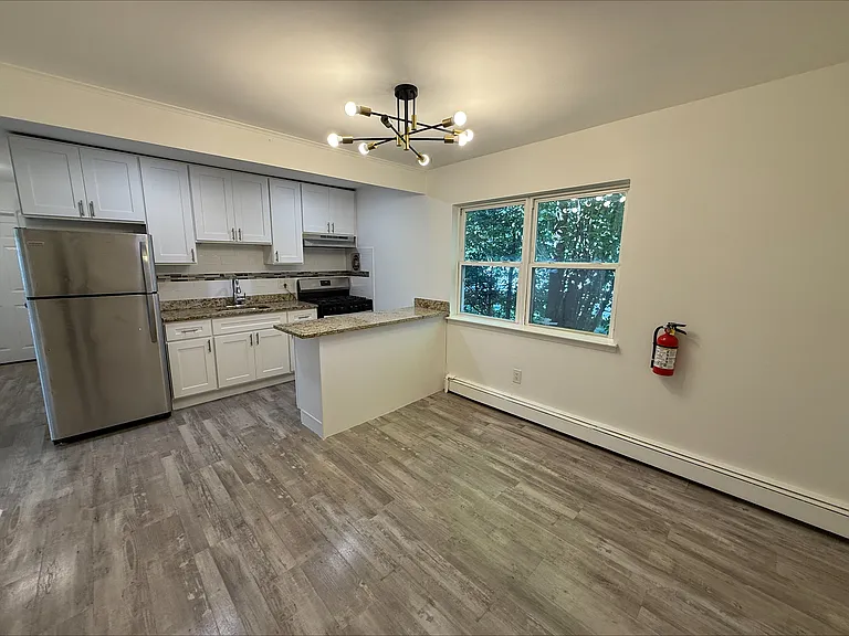 370 Bath Ave #49 — Photo 1