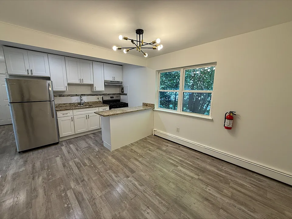 370 Bath Ave #49