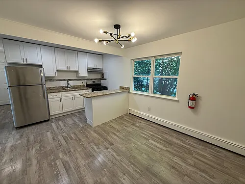 370 Bath Ave #49 Photo 1