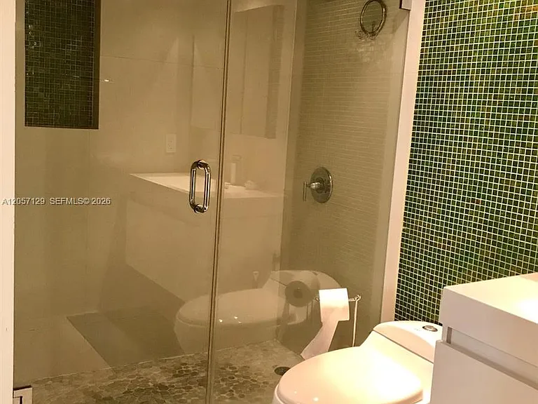 1200 Brickell Bay Dr #2418 — Photo 6
