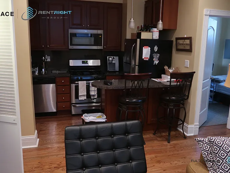 1361 N Ashland Ave #1D — Photo 15