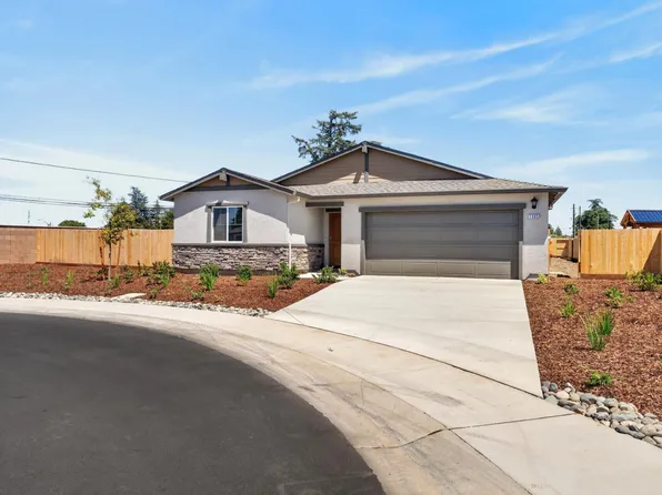 1665 Piner Ct, Yuba City, CA 95993