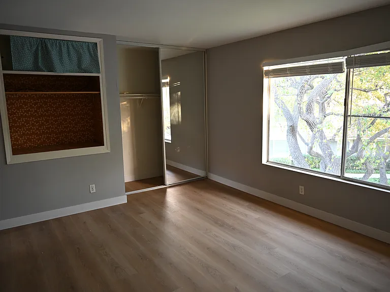 2672 La Paloma Cir — Photo 11