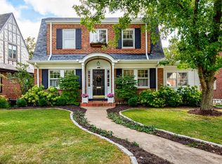 422 Mission Ct, Saint Louis, MO 63130