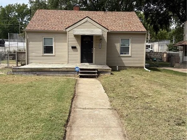 230 S Huttig Ave, Independence, MO 64053