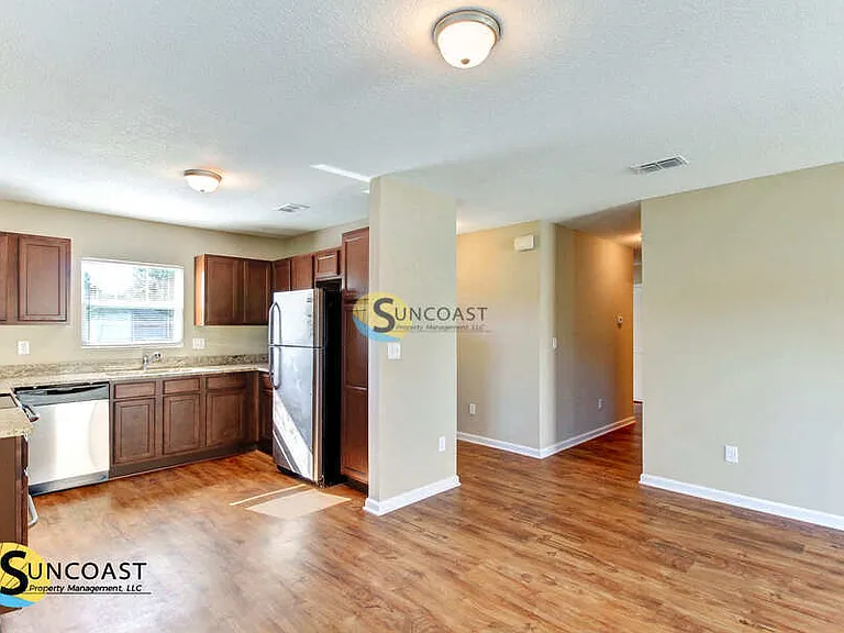 8001 Ridgehill View Rd — Photo 10