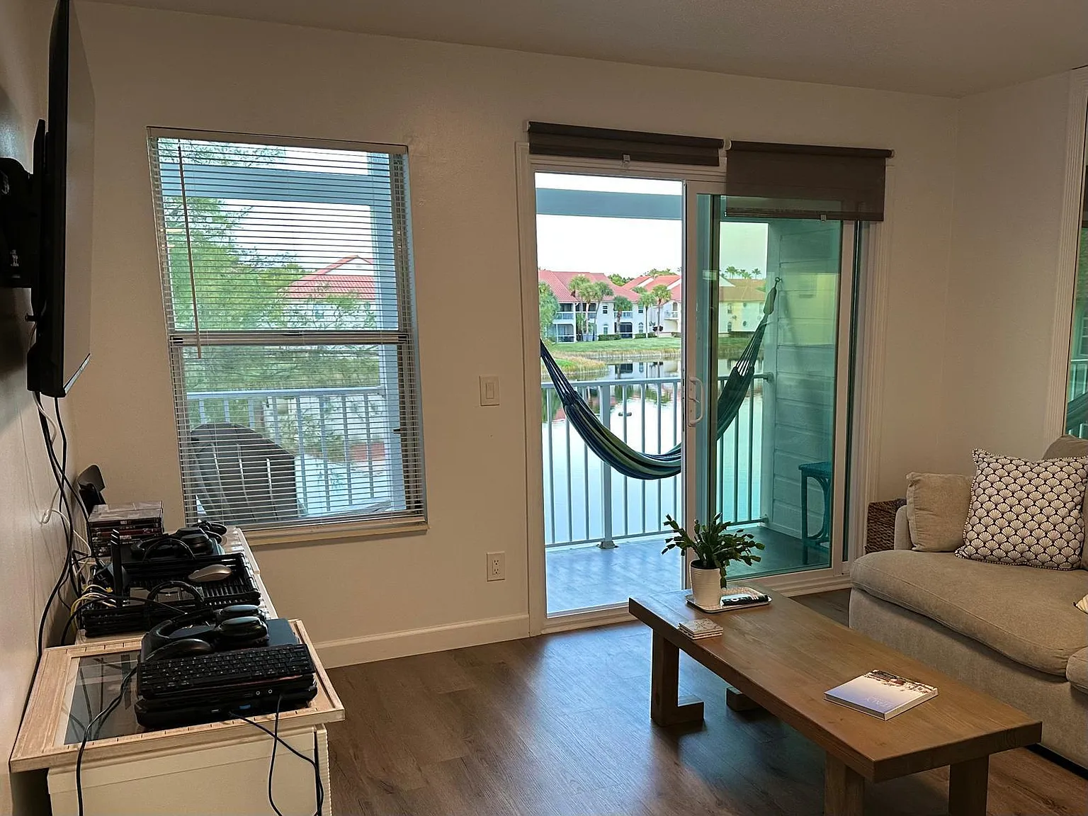 1 bed, 1.0 bath, 502 sqft, $2,700 — Photo 3
