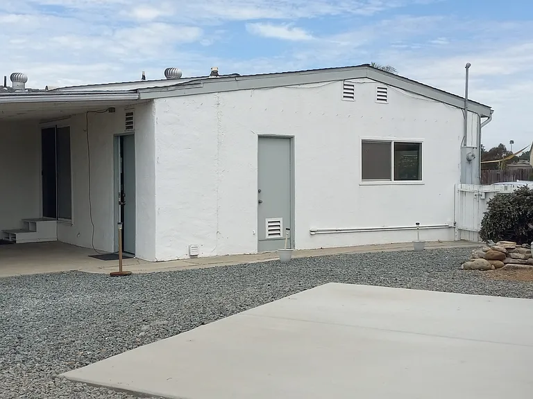 4124 Casita Way — Photo 16