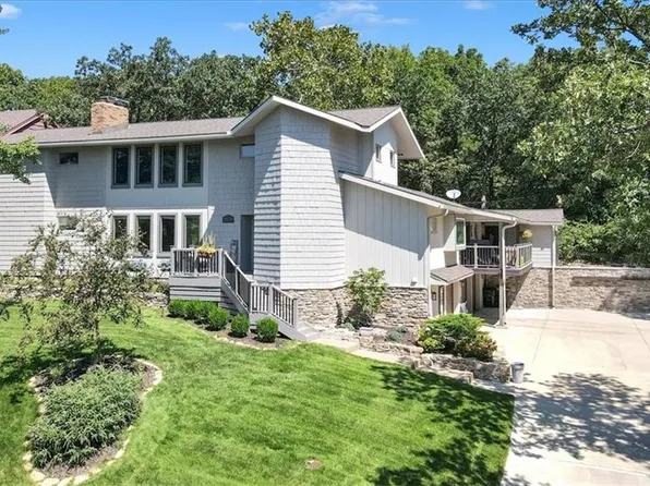 535 Terrace Trail East St, Shawnee, KS 66217