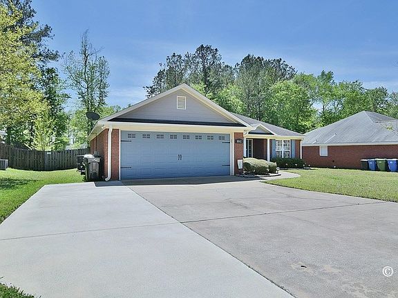 2nd image of 8062 Garrett Pines Dr