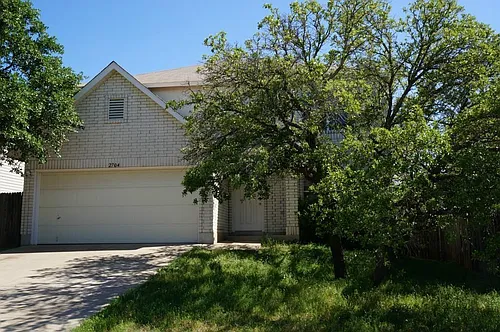 2704 Vinson Ct Photo 1