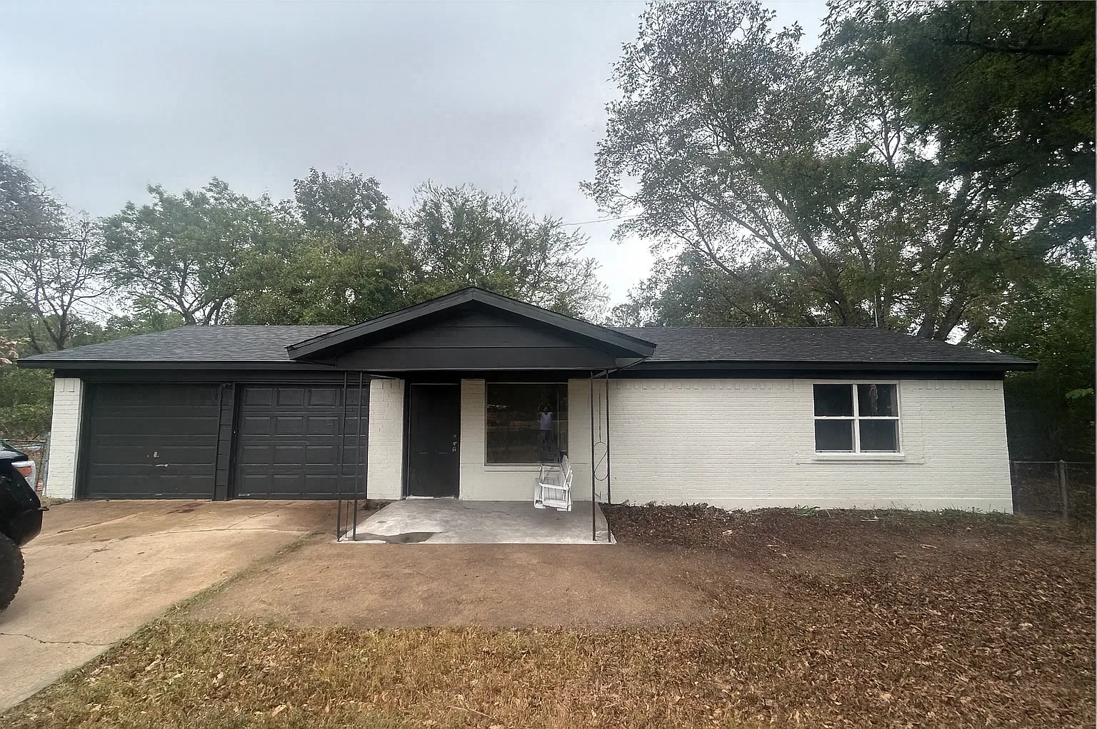 2 bed, 1.0 bath, 1101 sqft, $1,395 — Photo 1