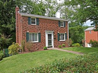 927 Roland Rd, Pittsburgh, PA 15221