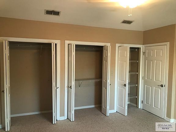 4th image of 126 E Hibiscus St #B