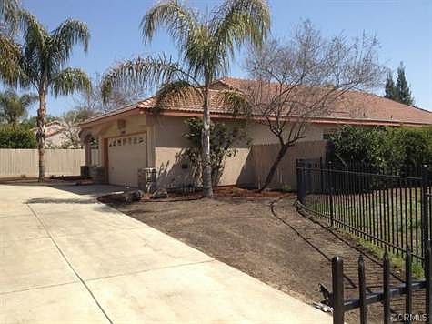 2nd image of 3945 E Four Creeks Ct