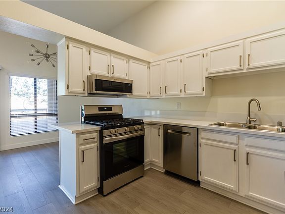 3rd image of 1316 Georgia Ave APT B