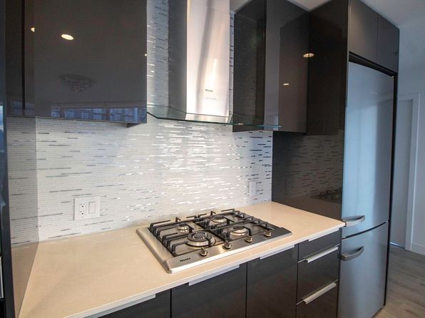 2 bedroom rental in Vancouver — photo 37