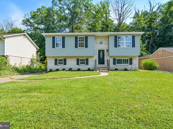 6113 Western Run Dr, Baltimore, MD 21209