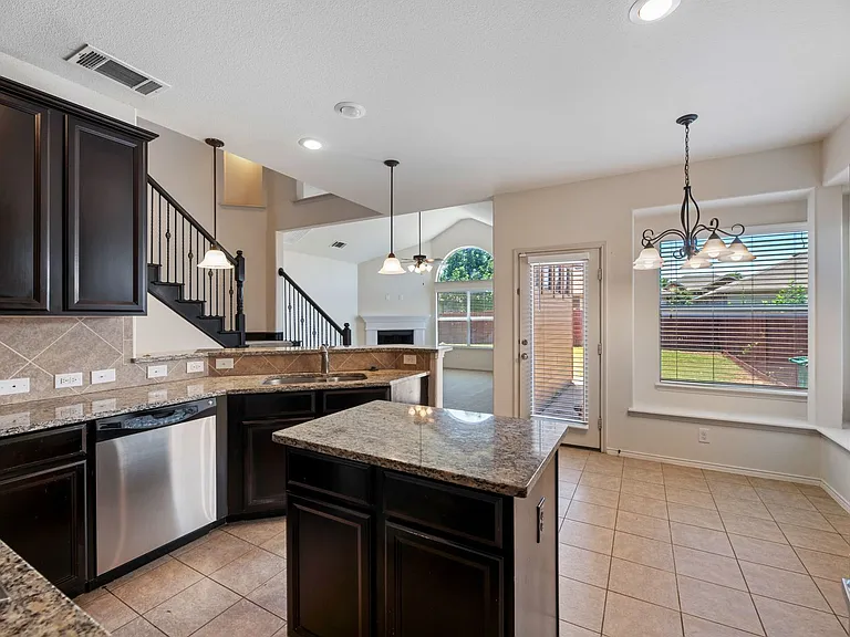 1636 Quail Grove Dr — Photo 13