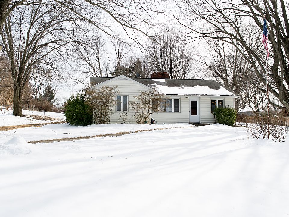 1st image of 7105 Byrneley Ln
