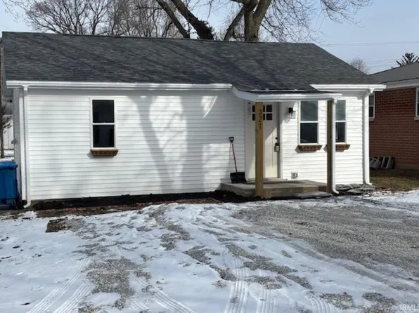 321 E South F St, Gas City, IN 46933